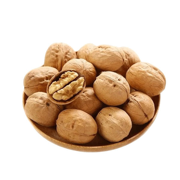 Walnuts Kernels With Shells
